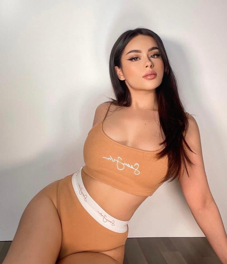 Escort-Girl-München9